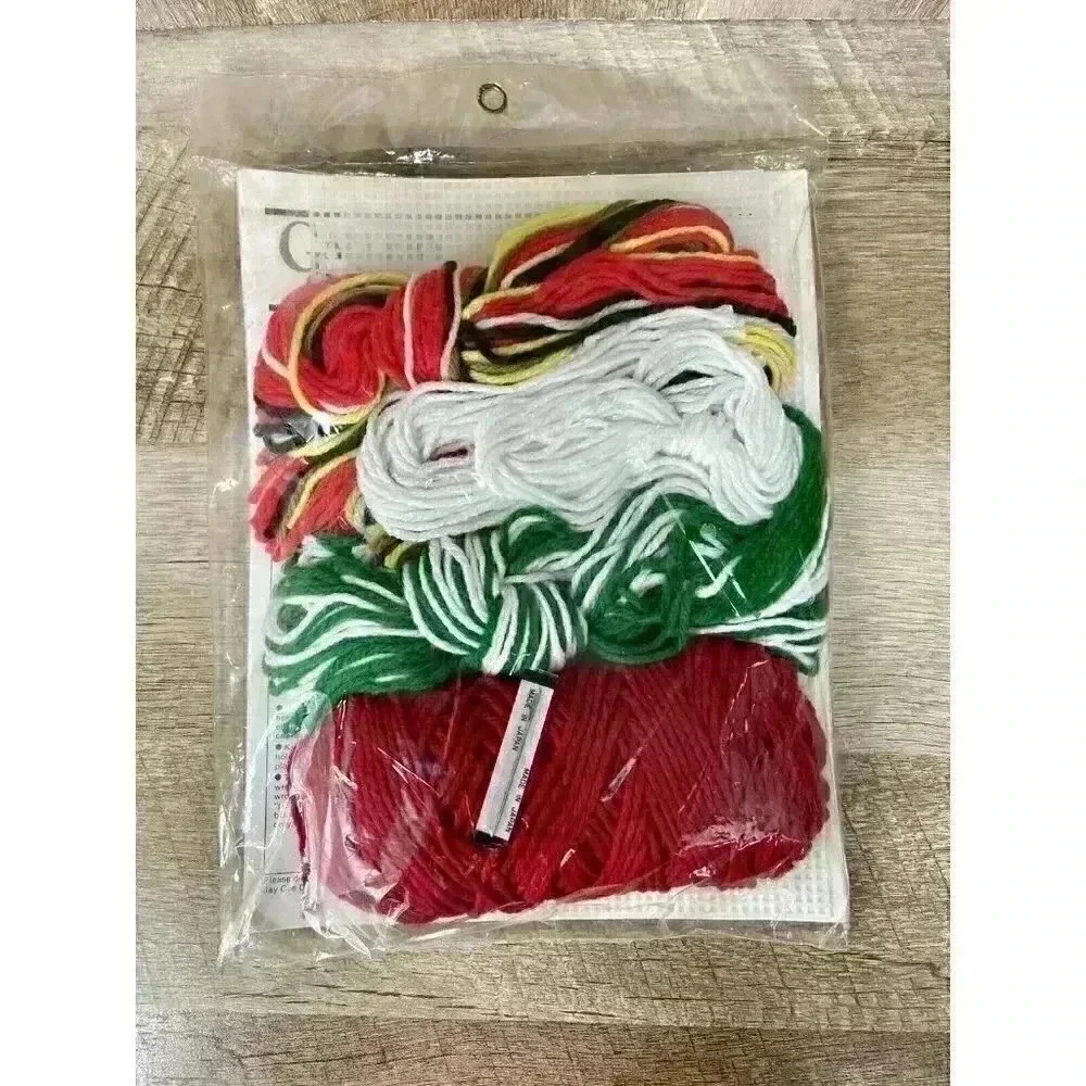 Bucilla Gallery of Stitches Christmas 18 Ornaments w/ Keepsake Box Craft Kit NEW